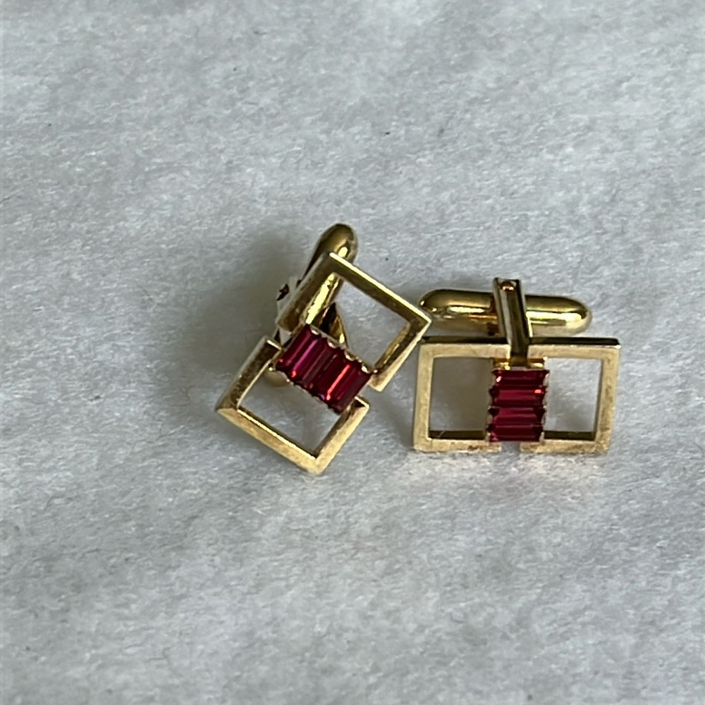 Vintage cufflinks faux ruby gold